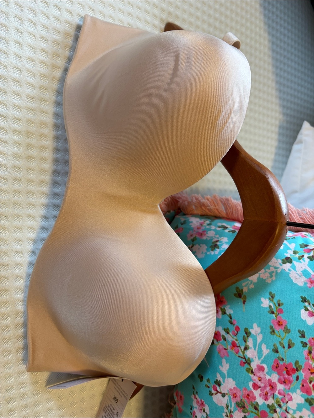 Auden Nude/Beige Seamless Strapless Bandeau Bra